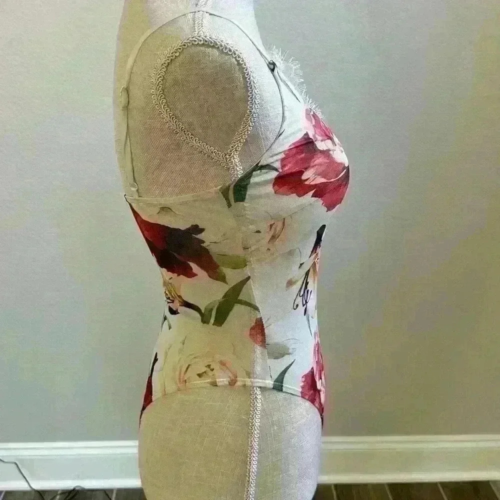 Windsor - Floral Bodysuit Xsmall - Picture 7 of 16